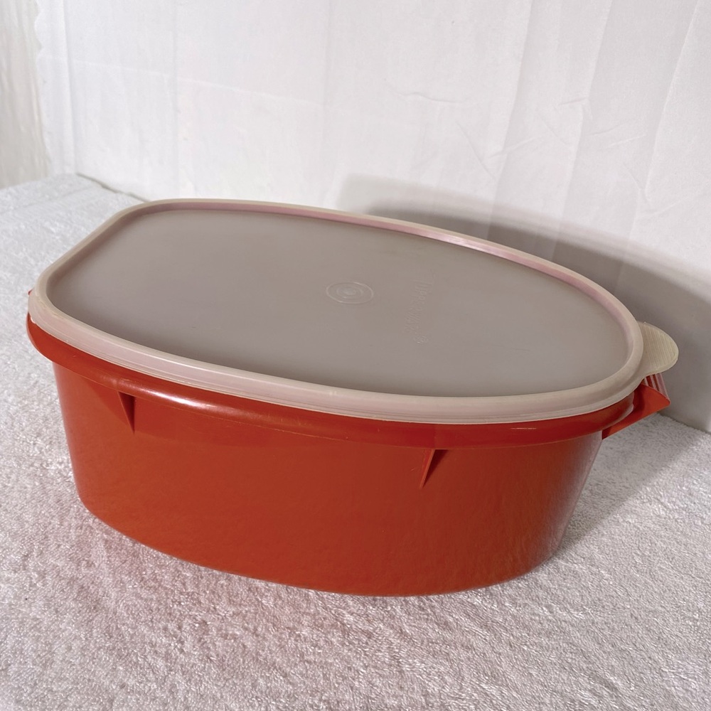 Vintage Tupperware Paprika Flavor Saver Ham Turkey Roast Keeper Nostalgia